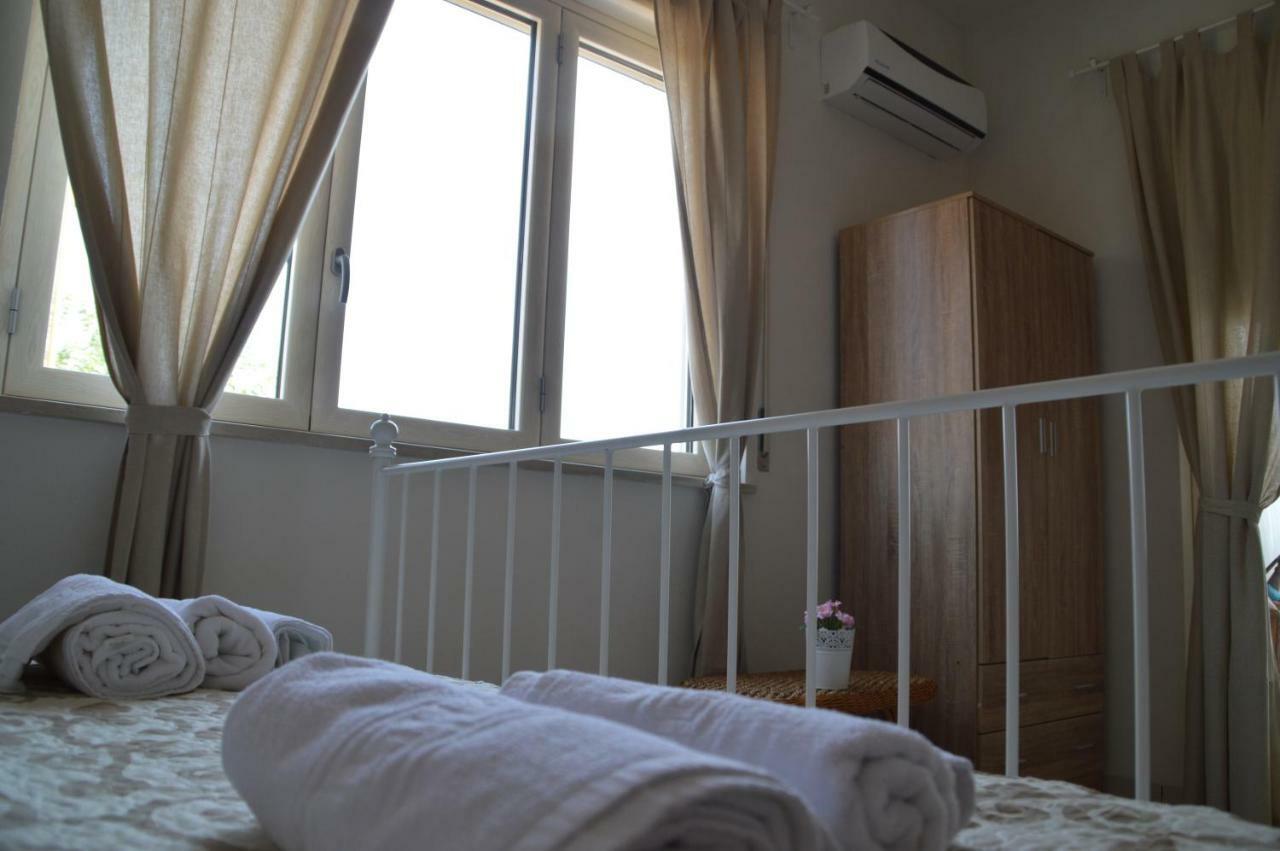 B&B La Via Di Casa ซานเลโอเน ภายนอก รูปภาพ
