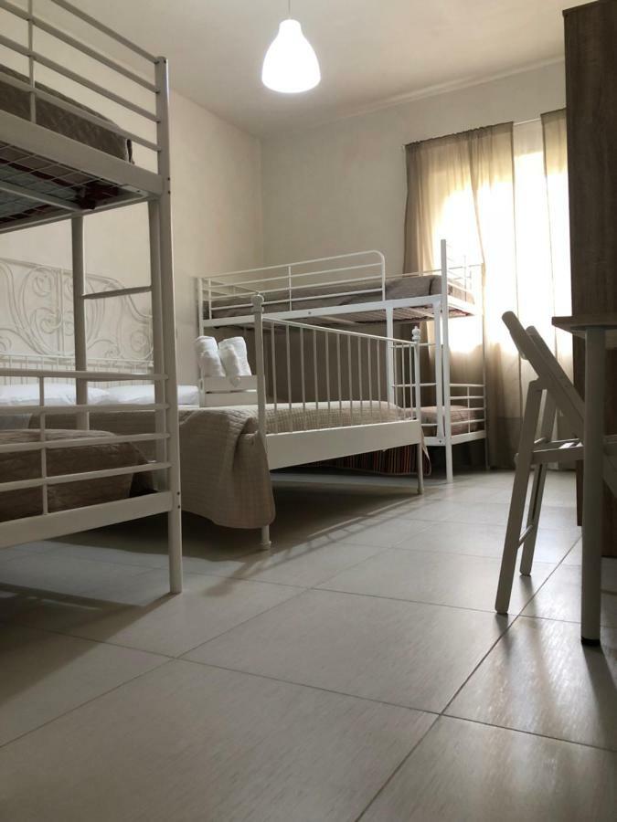 B&B La Via Di Casa ซานเลโอเน ภายนอก รูปภาพ